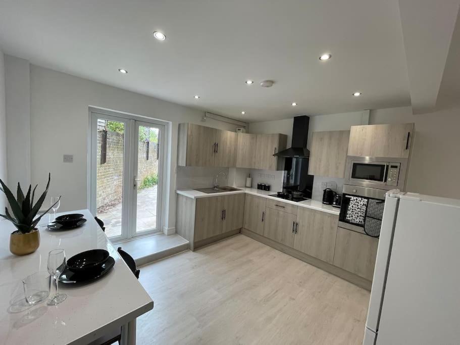Ed Executive Ipswich Accommodation Exterior foto